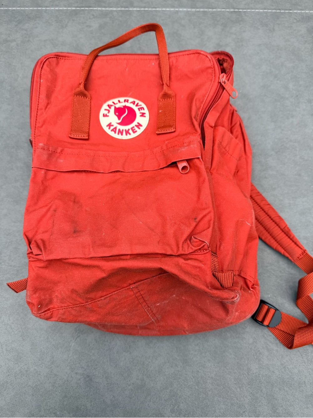 Fjallraven Kanken Backpack in Red 16L